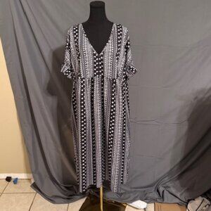 BLOOMCHIC Dress Size 22-24(3X)